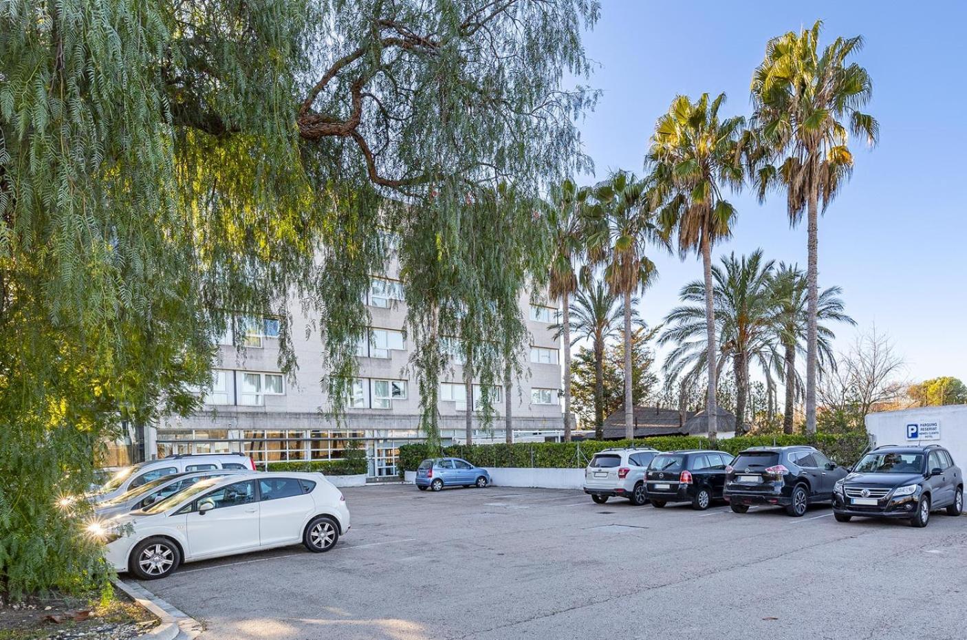 Hotel Air Penedes บิลาฟรังกา เดล เปเนเดส ภายนอก รูปภาพ