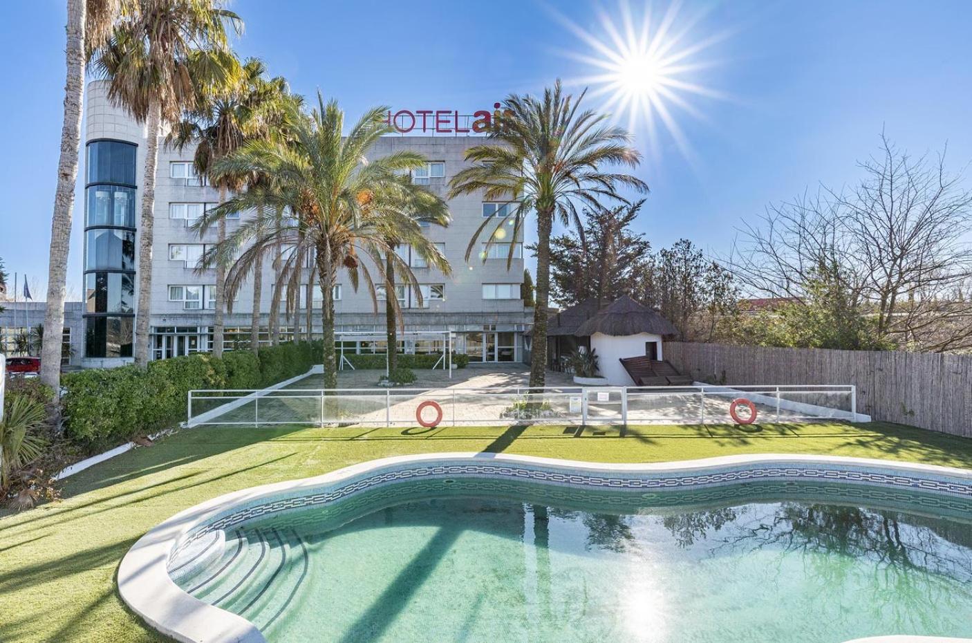 Hotel Air Penedes บิลาฟรังกา เดล เปเนเดส ภายนอก รูปภาพ