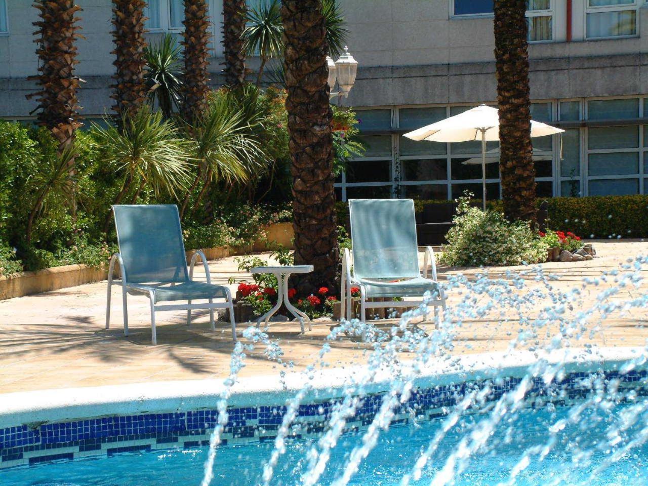 Hotel Air Penedes บิลาฟรังกา เดล เปเนเดส ภายนอก รูปภาพ